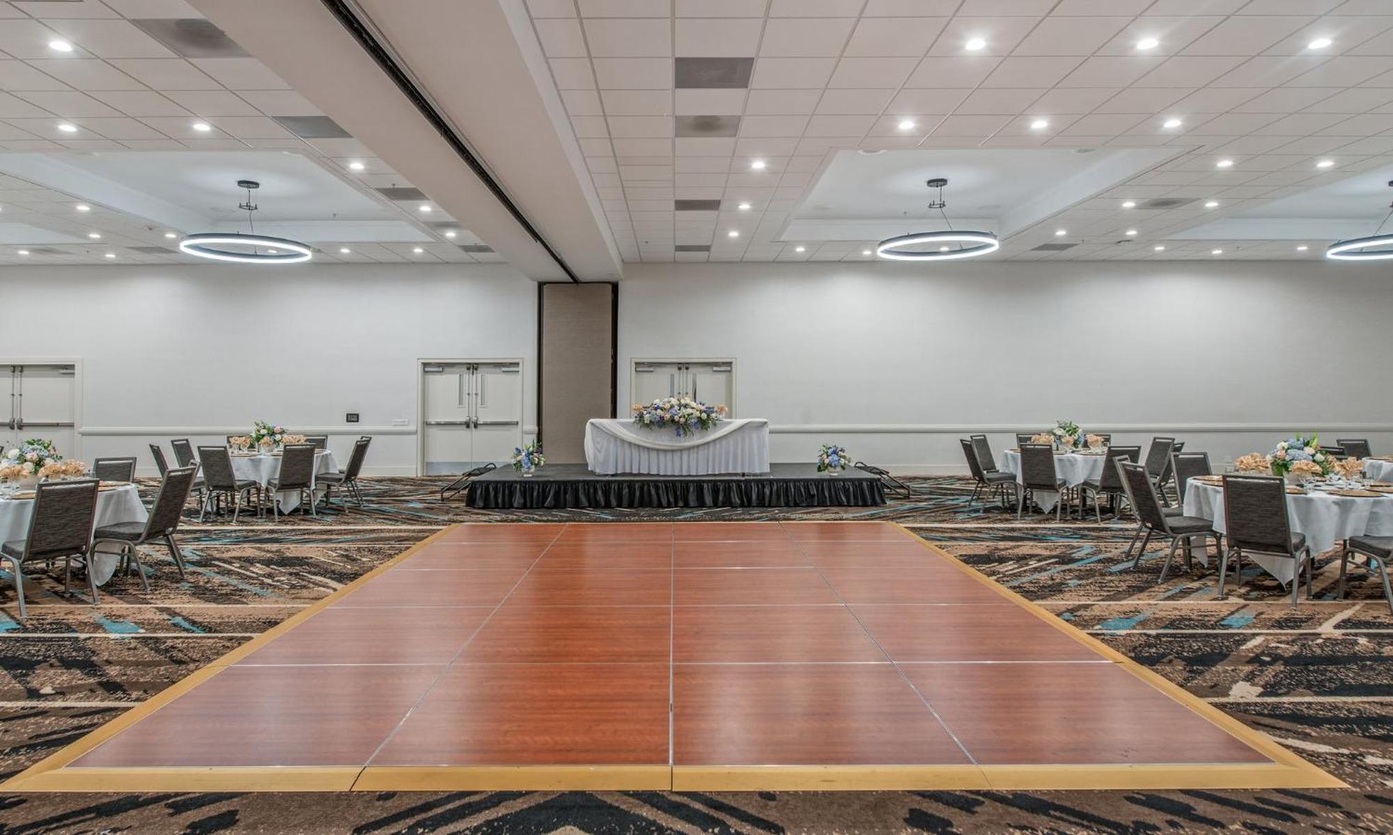 Staybridge Suites Oxnard - River Ridge By Ihg Kültér fotó