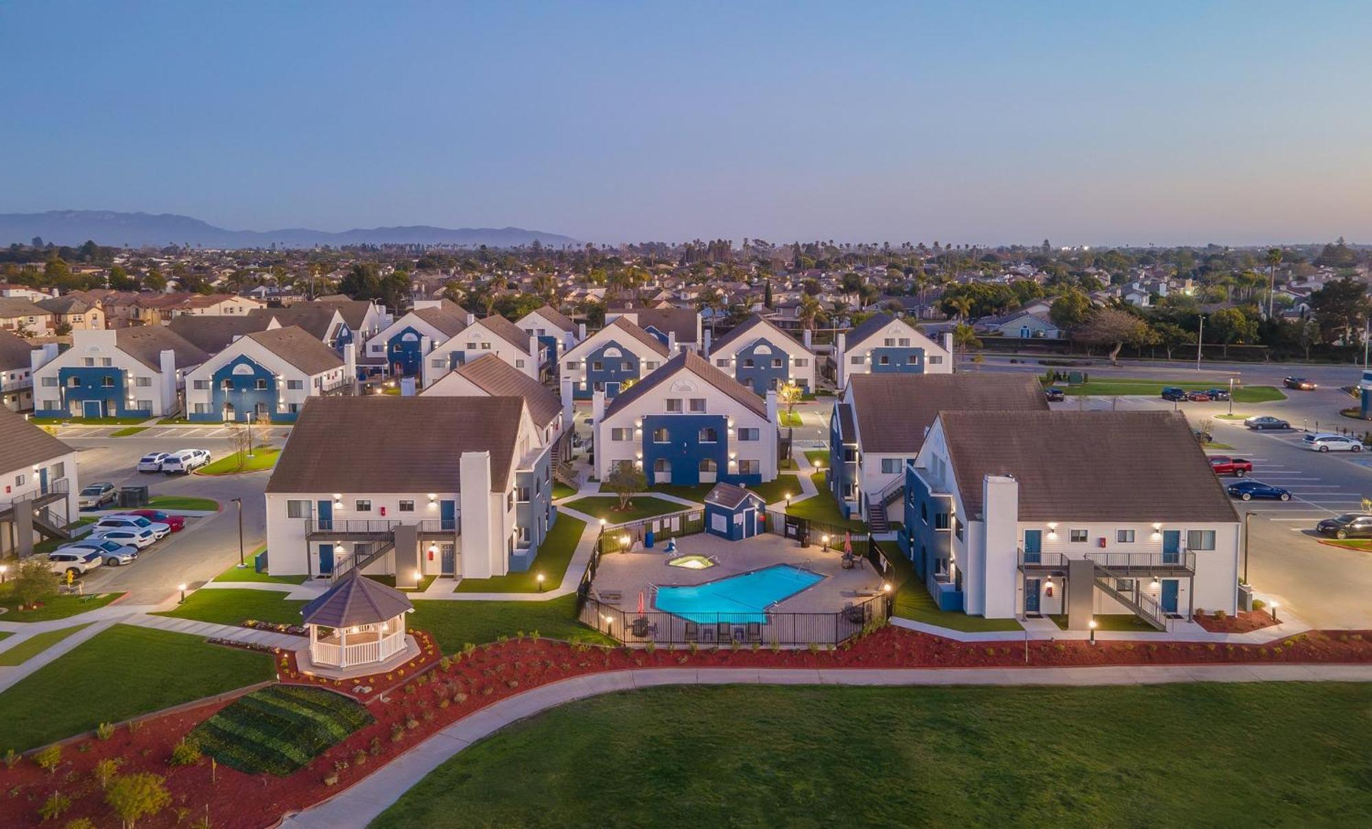 Staybridge Suites Oxnard - River Ridge By Ihg Kültér fotó