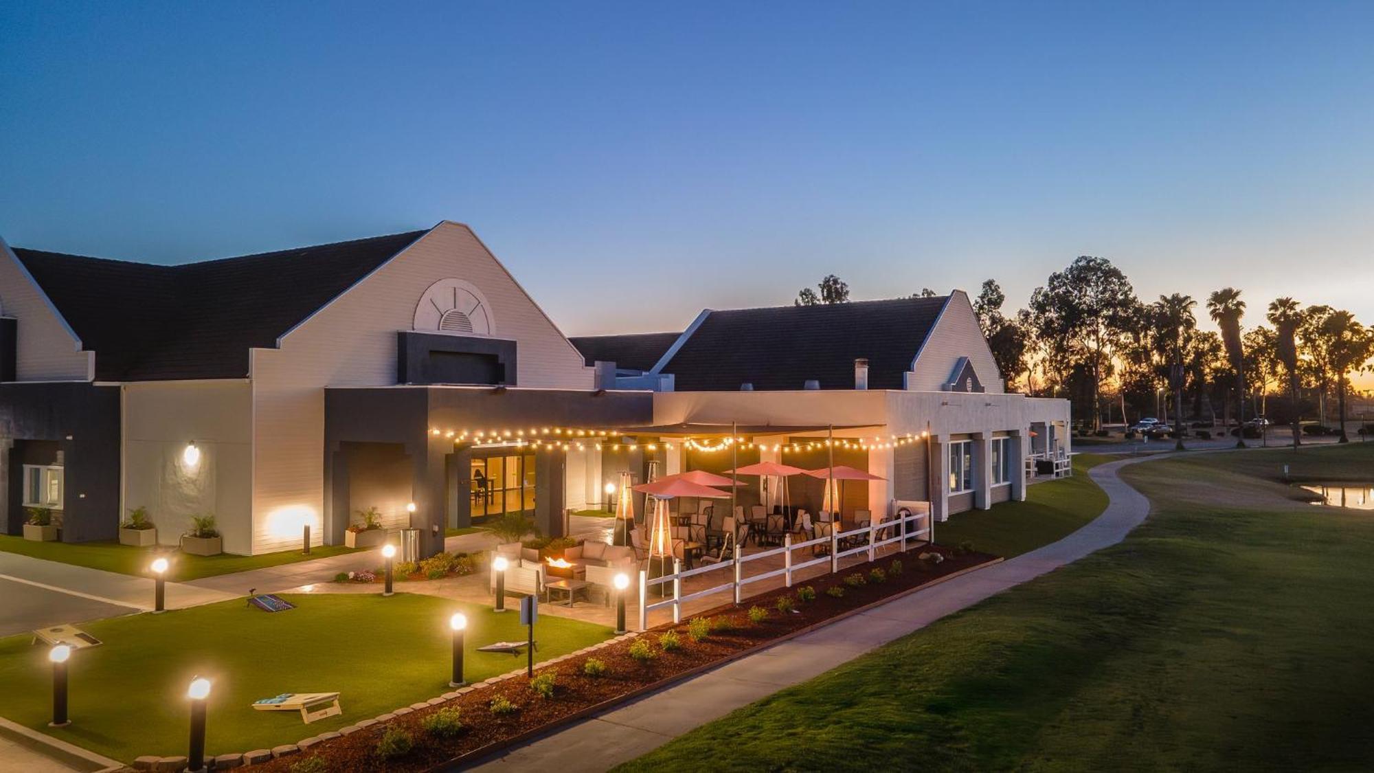 Staybridge Suites Oxnard - River Ridge By Ihg Kültér fotó